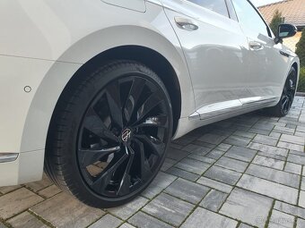 Volkswagen Arteon 2.0 TSI 140 KW R-LINE rok 2020 - 5