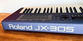 Roland JX - 305 GrooveSynth - syntenzátor - klávesy MIDI - 5