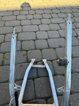 Zadní rám subframe zadní blatník Yamaha YZ 125 250 r 02-04 - 5