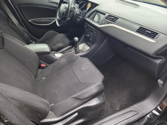 Citroen C5 2.0HDi 103kW Manuál - 5