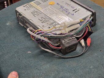 Autorádio na kazety - 5