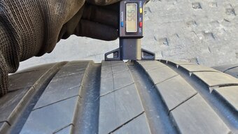 Letní pneu 235/35/19 Bridgestone - 5