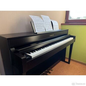 Elektrický klavír - YAMAHA CLP-645 - 5