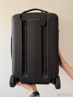 Thule Subterra roller 36 l na náhradní díly. - 5