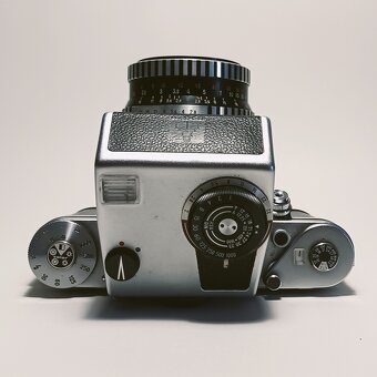 Fotoaparát Pentacon six TL - 5