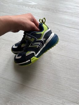 Blikající geox boty vel.24 - 5