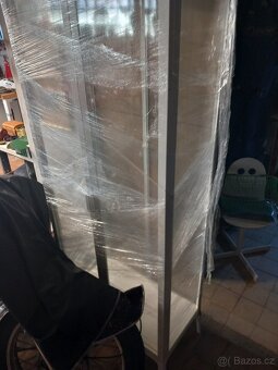 Vitrína bílá prosklená IKEA - 5