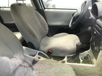 Prodám Fiat Stilo - nejsou klíče - 5