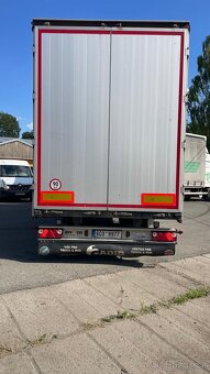 Plachtový vlek, 10t – perfektní stav - 5