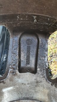 originální ALU kola VW passat R16 5x112mm - 5