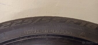 PIRELLI WINTER SOTTOZERO 3 225/55 R18 102V 5mm - 5