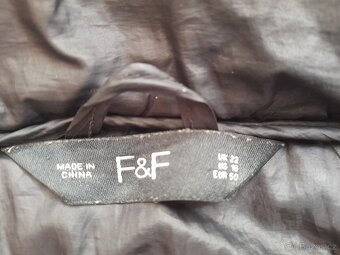 Dámská černá bunda s kapucí - 5