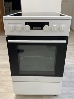 el. sporák se sklokeramickou deskou MORA - 5