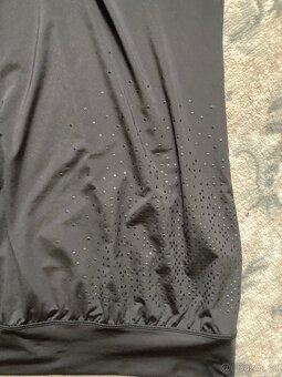 Sportovní značkové tílko - 5