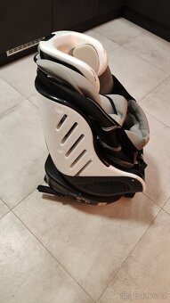 Dětská autosedačka JOIE Spin 360 Gray Flannel 2023 - 5