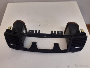 Toyota Corolla výdechy topení - 5