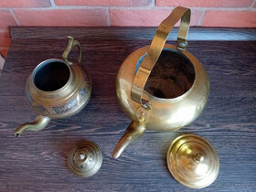 Prodám dva staré mosazné čajníky - 5