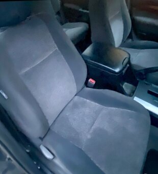 Toyota Land Cruiser J12 rozpredám na ND - 5
