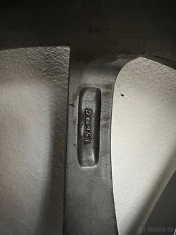 Litá kola 7,5J x19 5x114,3 ET45, pneu Michelin - 5