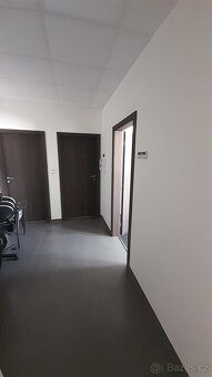Pronájem kancelářských prostor 22,5 m² - 5