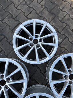 Alu Audi 5x112r17 7,5J ET 36 - 5
