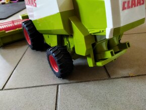 Kombajn Claas Lexion 480 Bruder 02120
- 5
