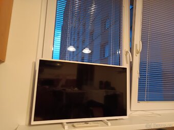Philips Full HD tv 80cm s dálkovém ovládáním. - 5