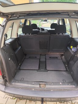 Opel Zafira 1.6 16V - 5