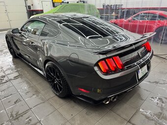 Ford Mustang 5.2L GT350 Shelby,392kw,2019,25tis.km - 5