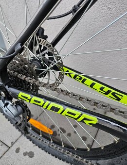 Kvalitní zánovní horské kolo KELLYS SPIDER 30 27,5"- kotouč - 5