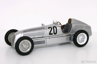 MERCEDES-BENZ W25A / CMC 1:18 - 5