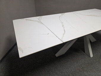 Nový luxusní bílý jídelní stůl JULES rozkládací - 5
