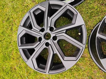 Nová alu kola Fondmetal r19 5x120 Insignia T5 T6 - 5