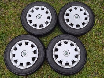 Kompletní zimní ocelová kola ŠKODA - 195/65 R15 - 5x100 - 5