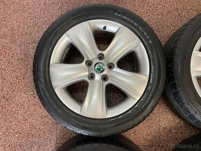 Originalní ALU kola Škoda 5x112 r17 letní pneu 5mm - 5