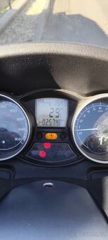 Piaggio MP3 250 - 5