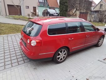 VW Passat B6 kombi Highline - 5