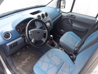 Prodám ford transit connect r.v. 2010 1,8tdci 55kw, rok star - 5