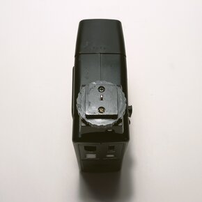 Sunpak Auto 124, externí blesk na fotoaparát - 5