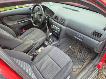 Skoda octabia 1.9 tdi 66kw 4x4 - 5