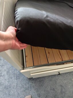 Rozkládací postele HEMNES z IKEA + madrace Mono Visco 2.0 - 5