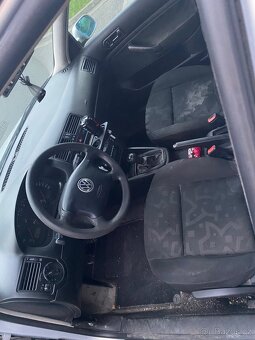 Volkswagen bora 1,9tdi 85KW 6q nová Stk - 5