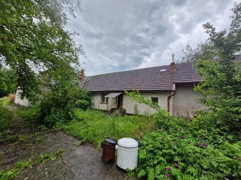 🏡 Prostorný dvougenerační dům s rozlehlým pozemkem Bělá u L - 5