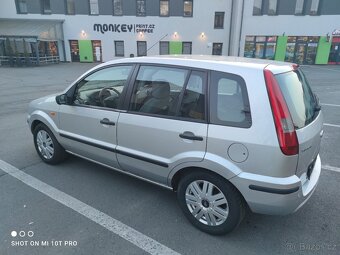Ford fusion 1.6 74kw benzín 2.maj serv knížka klimatizace - 5