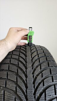 Zimní pneumatiky 255/45/20, Michelin, DOT2522 - 5