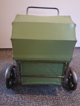 Retro kočárek pro panenky - 5