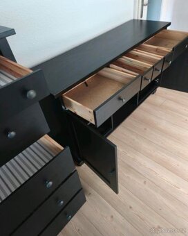 PŘÍBORNÍK A KOMODA HEMNES - 5
