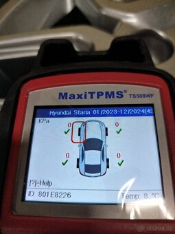 ALU originál Hyundai 6x139,7 6,5J R17 - 5