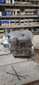 Vojenská technika tank Maybach - 5