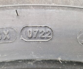 4x letni pneu 215/65/17...99V...MICHELIN - 5